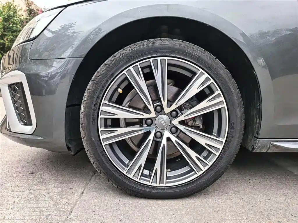 Audi A4L 2020 40 TFSI Fashion Elegance фото 17