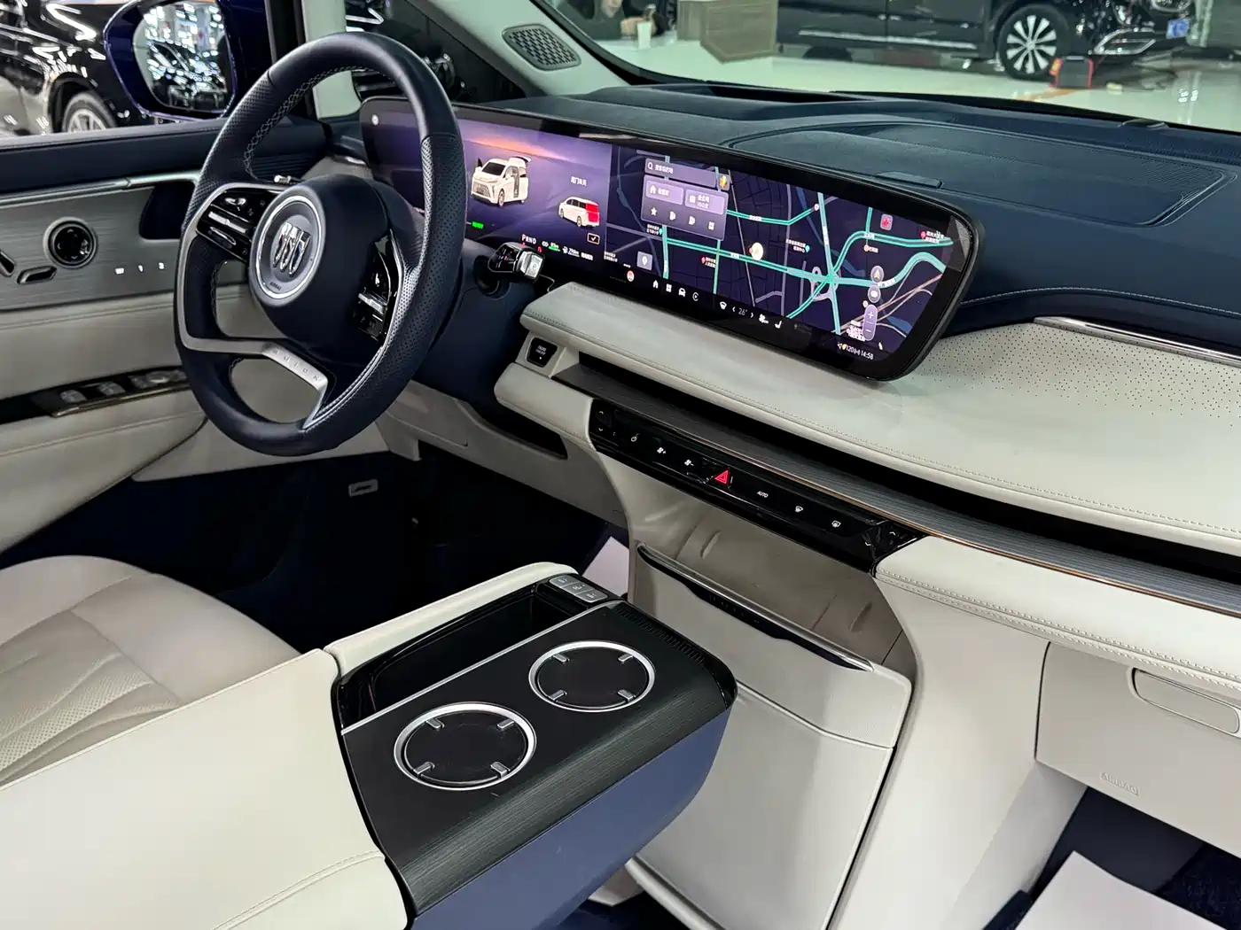 BUICK GL8 NEW ENERGY