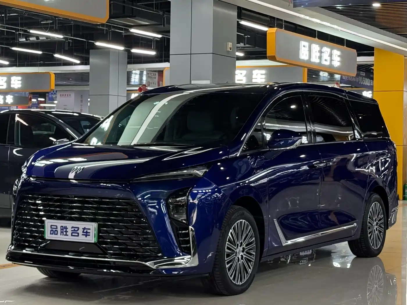 BUICK GL8 NEW ENERGY