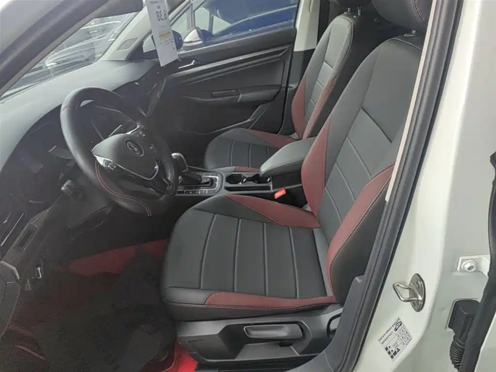 Volkswagen Bora 2021 1.5L Automatic Comfort Smart Edition фото 15