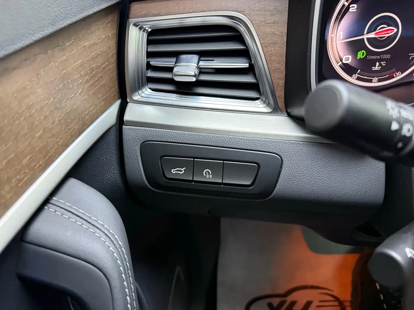 Hongqi HS7 2022 3.0T Automatic 4WD ZhiLian QiXiang Edition 5-seater фото 24