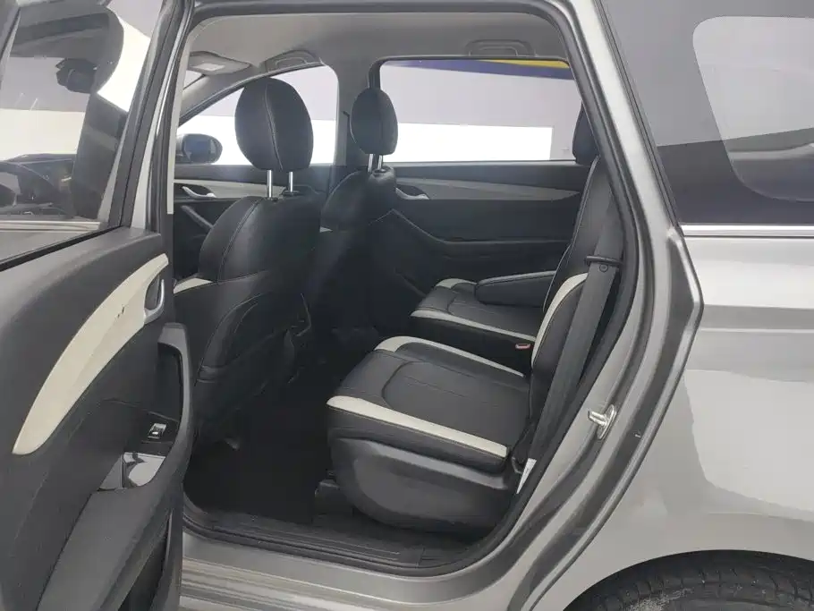 Baojun 360 2019 2019 1.5L CVT Elite (China VI)