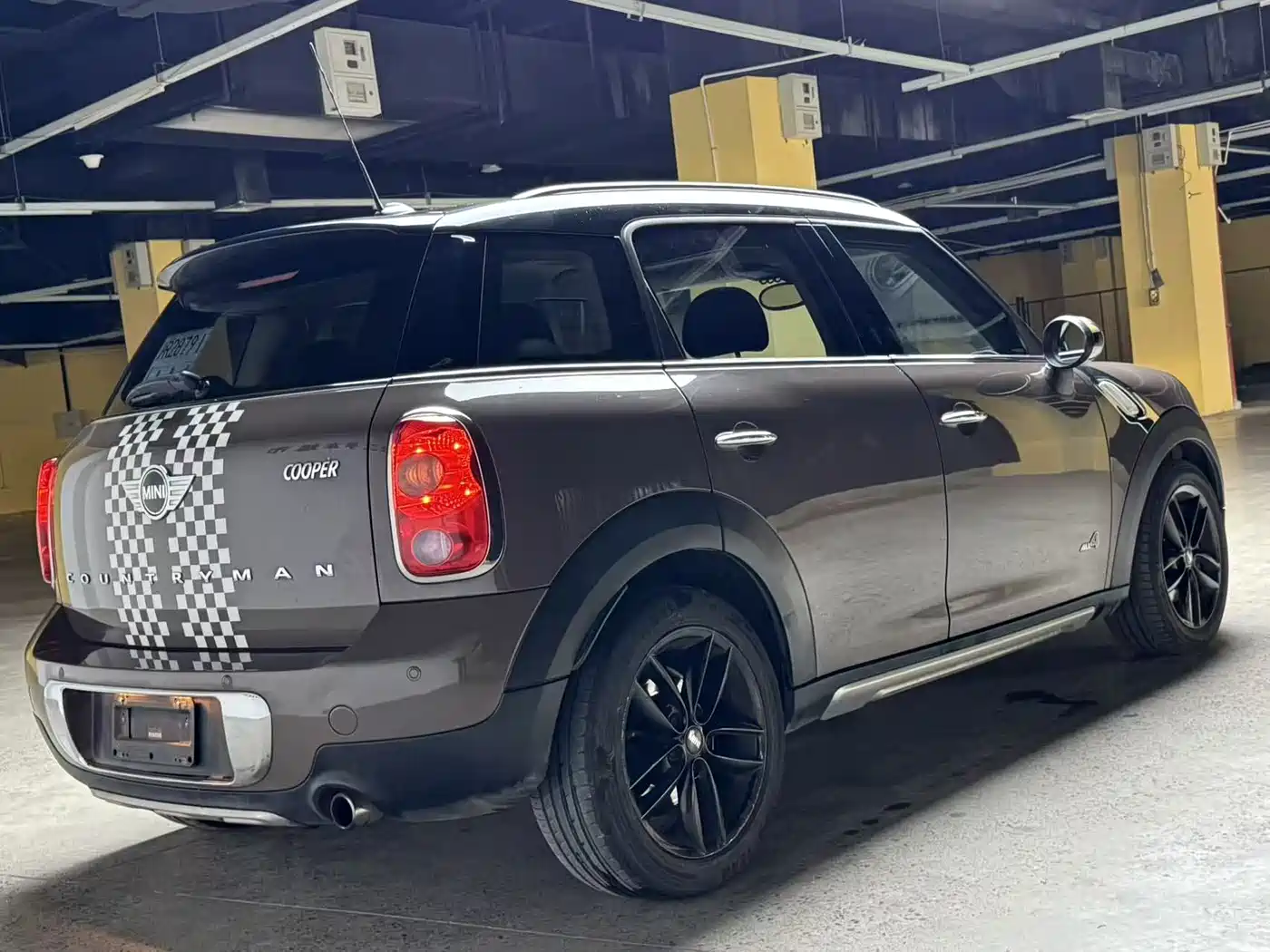 MINI COUNTRYMAN 2014 1.6T COOPER ALL4 Excitement фото 17