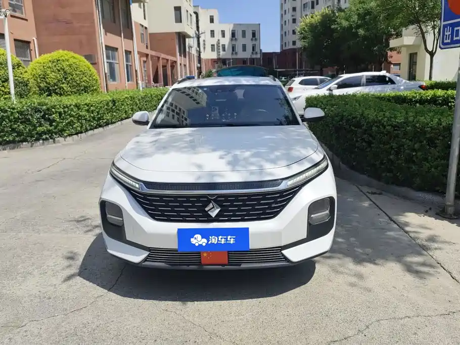 Baojun RC-5 2021 2020 RC-5W 1.5T CVT Zhiyao Luxury