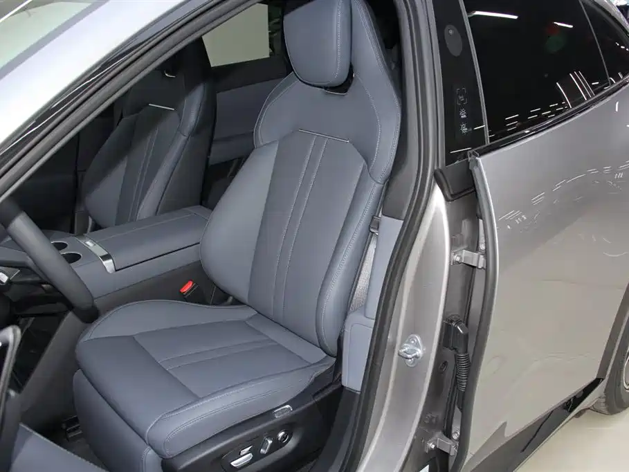 XIAOMI CAR XIAOMI YU7