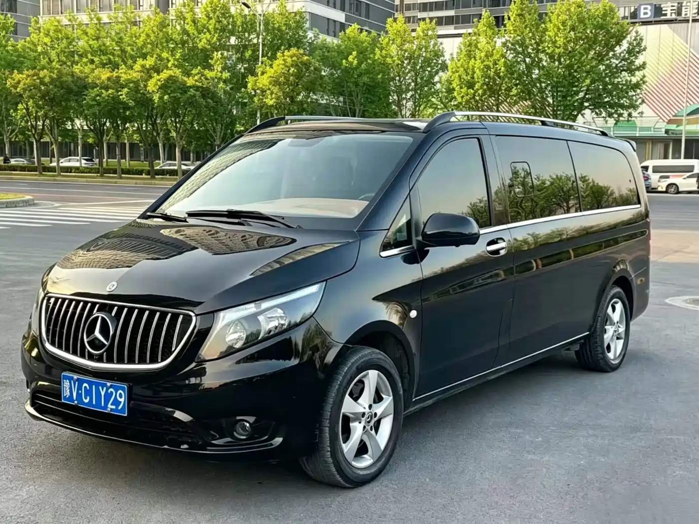 Mercedes-Benz Vito 2020 2.0T Elite Edition (7-seater)