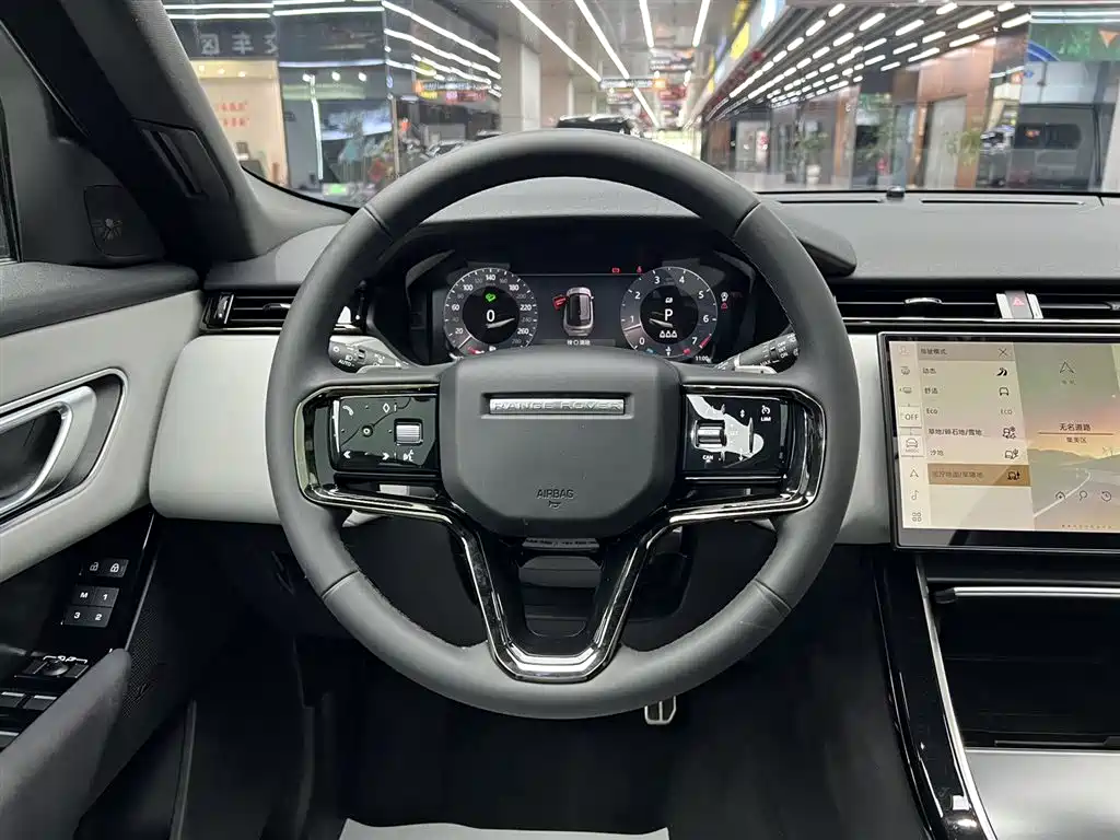Land Rover Range Rover Velar 2024 Dynamic SE фото 14