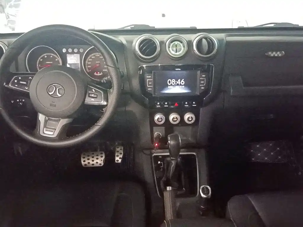 BAIC ORV Beijing Offroad BJ40 2016 Model 40L 2.3T Automatic 4WD Exclusive фото 10