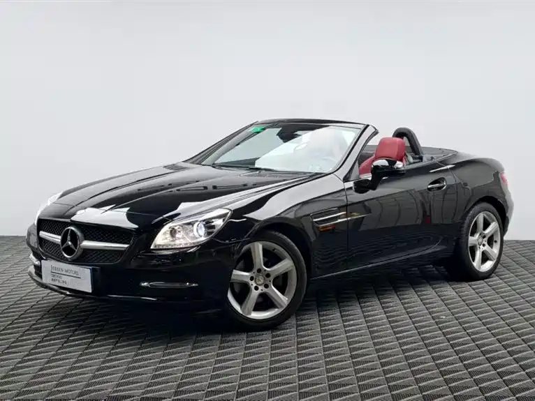 Mercedes-Benz SLK-Class 2011 SLK 200 Fashion