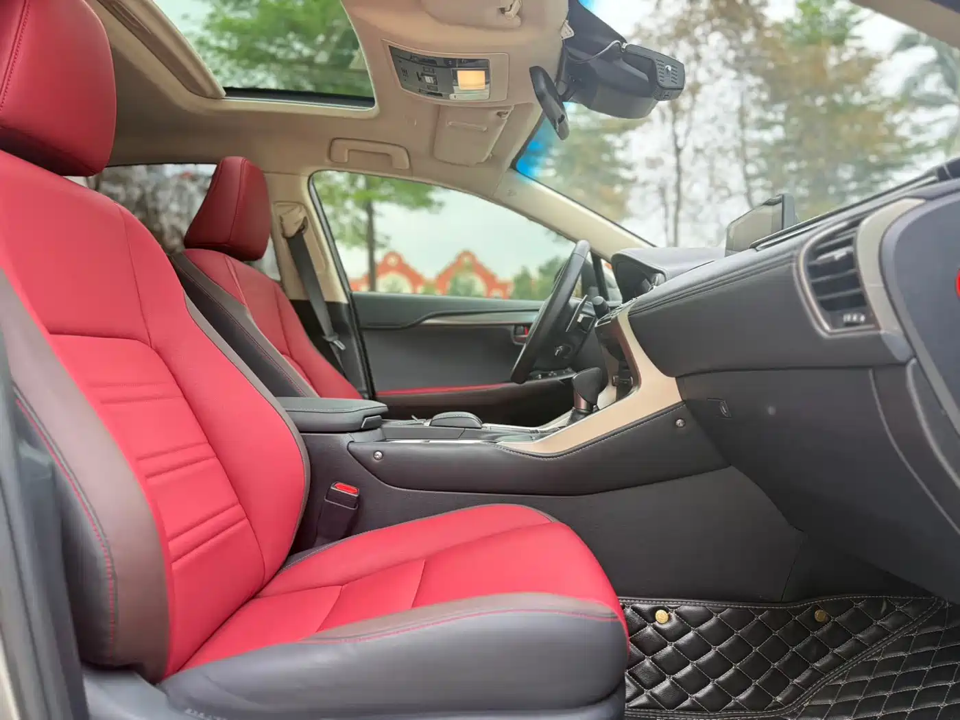 Lexus NX 2018 Model 300h FWD Fengshang Edition China V фото 14