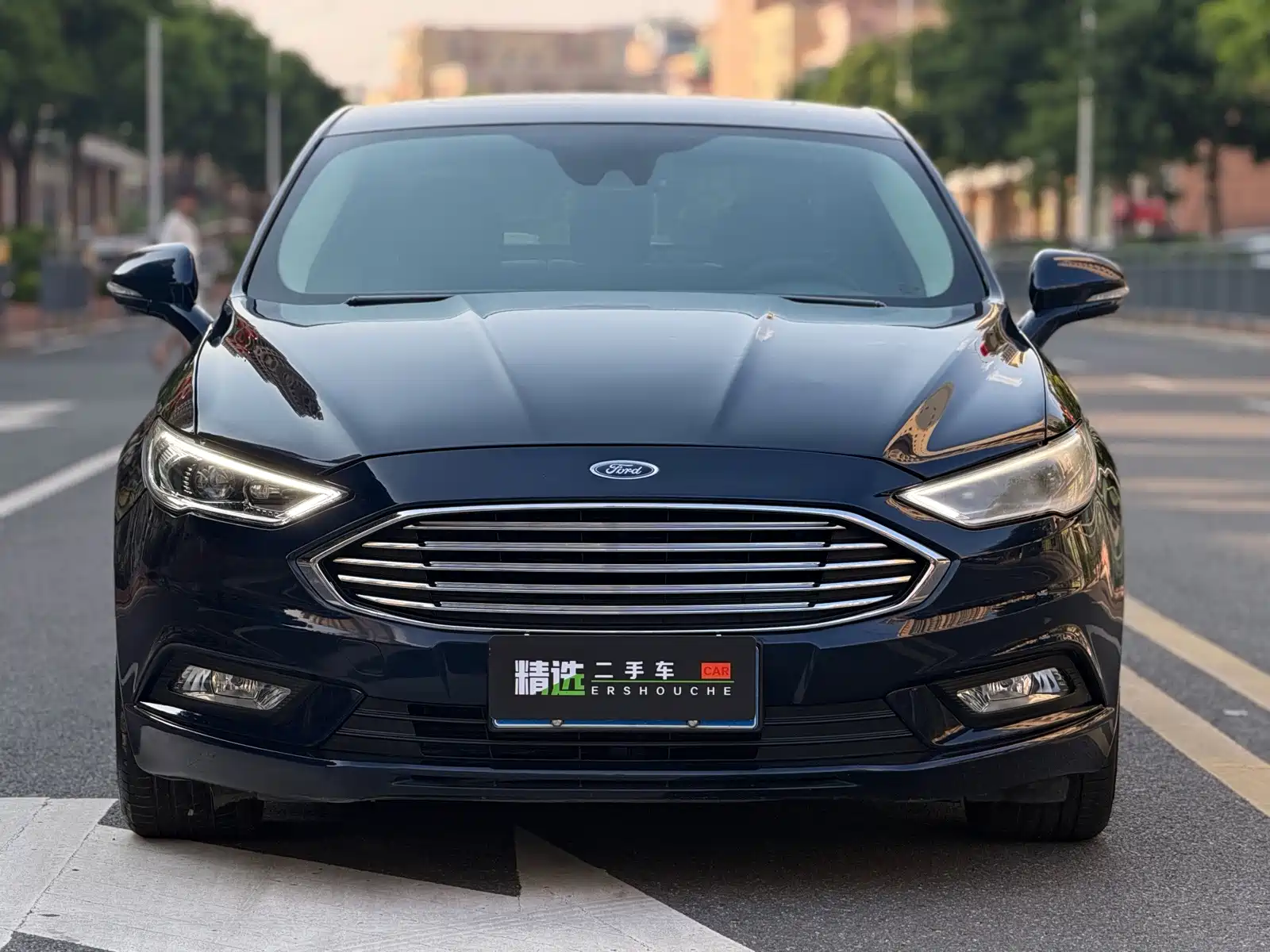 Фото 2 - Ford Mondeo
