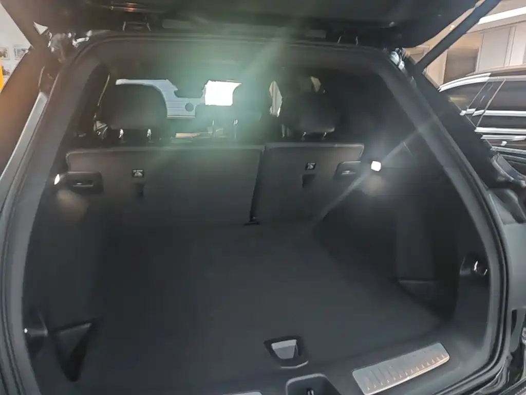 Cadillac XT5 2025 2025 2.0T Premium Model