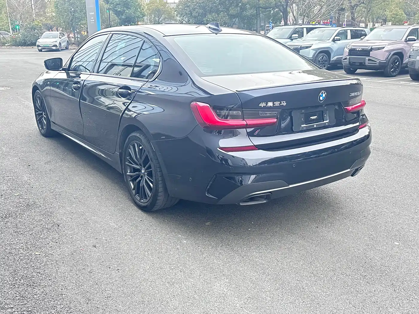 BMW 3 Series 2021 325Li M Sport Night Edition фото 9