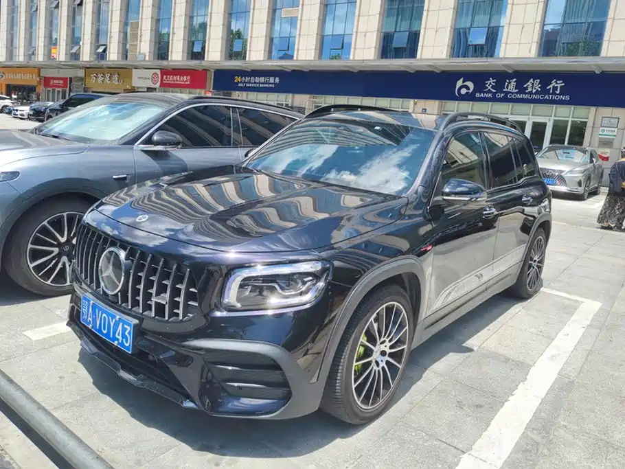 Mercedes-Benz GLB AMG