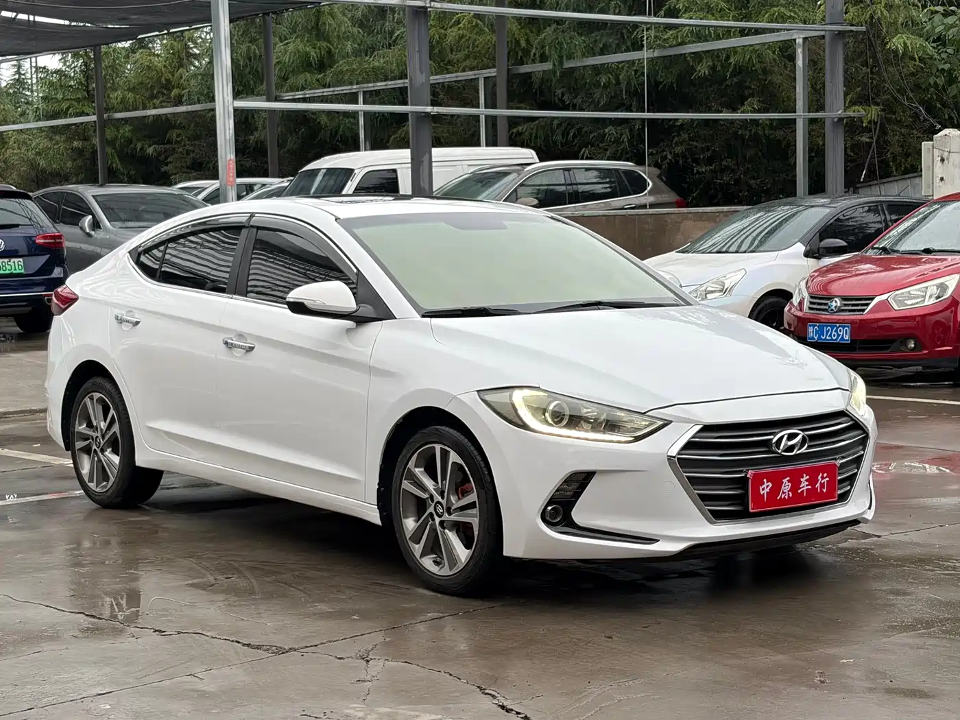 Hyundai Elantra 2018 1.6L Automatic 15th Anniversary Special Edition фото 3