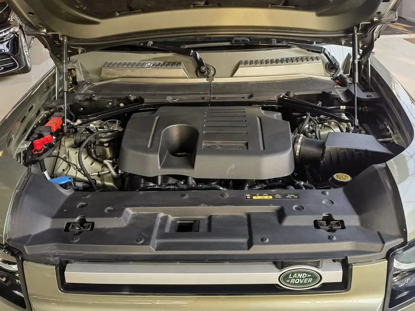 Land Rover Defender 2024 90 3.0T P400 HSE фото 23