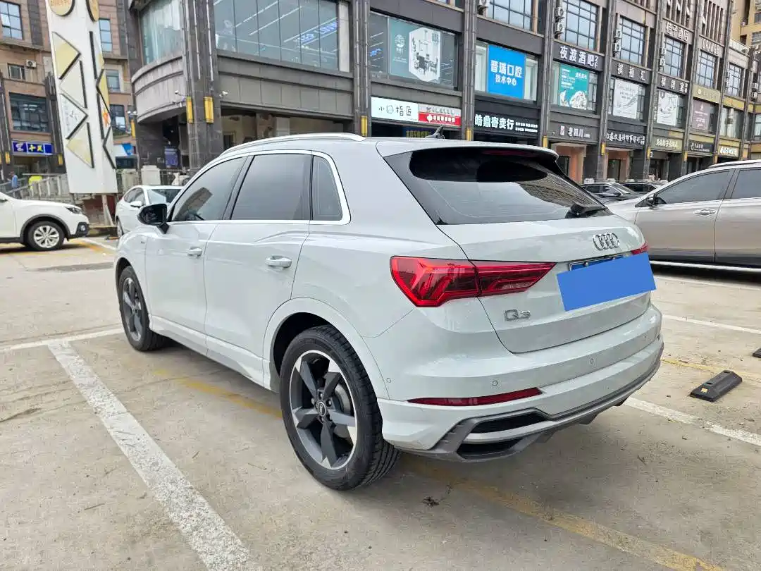 Audi Q3 2023 35 TFSI Fashion Dynamic (1.4T) фото 4