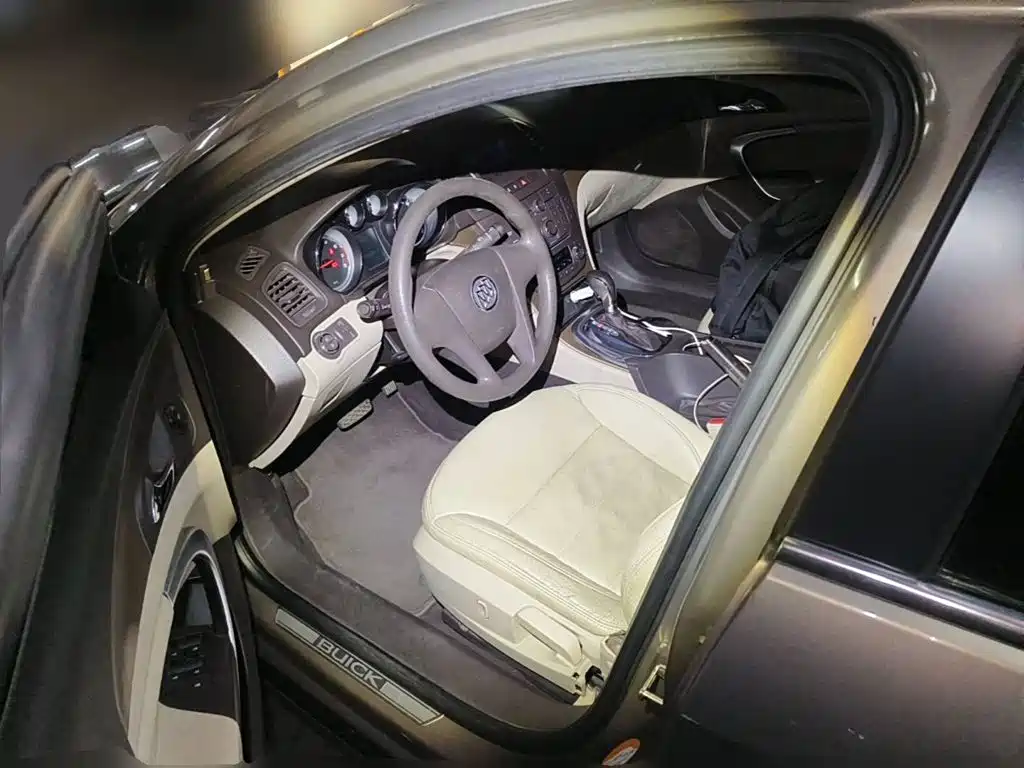 Фото 8 - Buick Regal