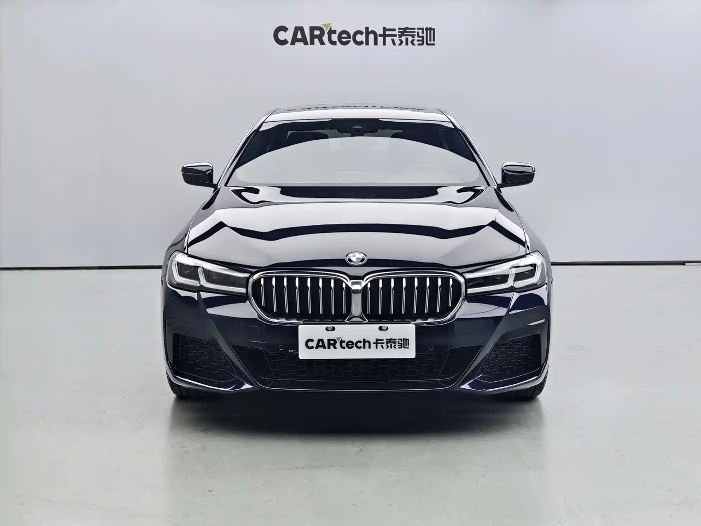 BMW 5 Series 2023 530Li Leading M Sport Package фото 2