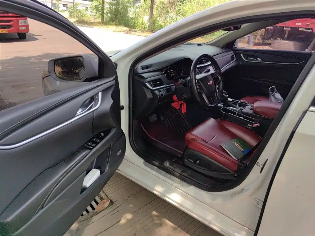 Cadillac XTS 2018 28T Technology фото 14