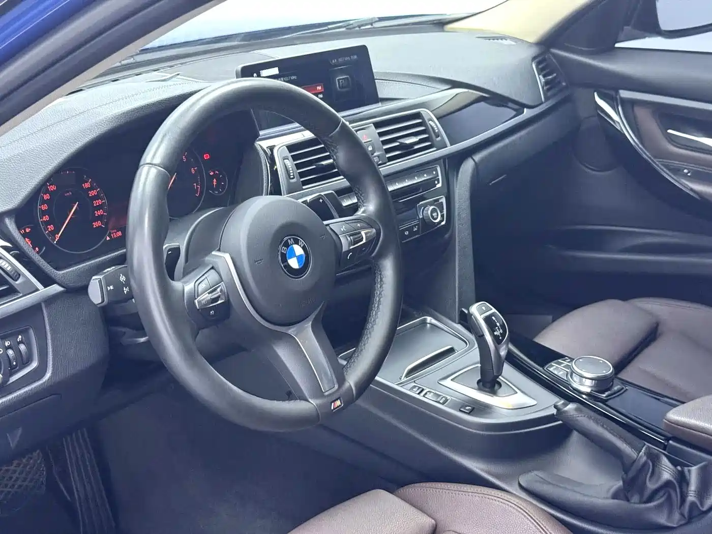 BMW 3 Series 2019 320Li M Luxury Package фото 5