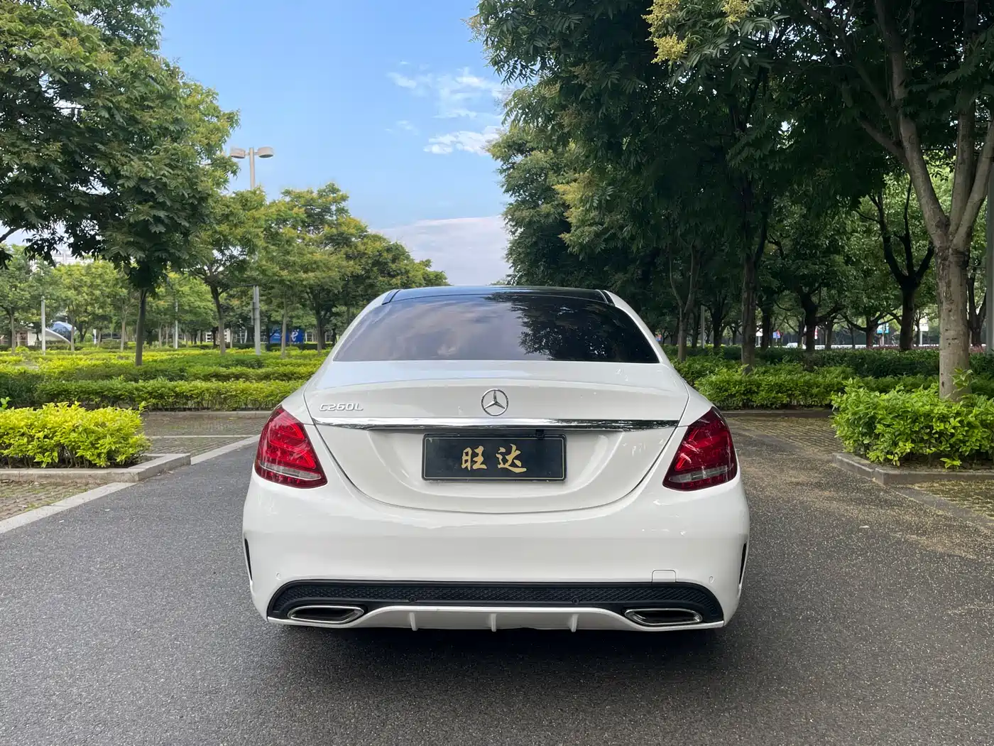 Mercedes-Benz C-Class 2015 Facelift C 200 L Sport фото 8