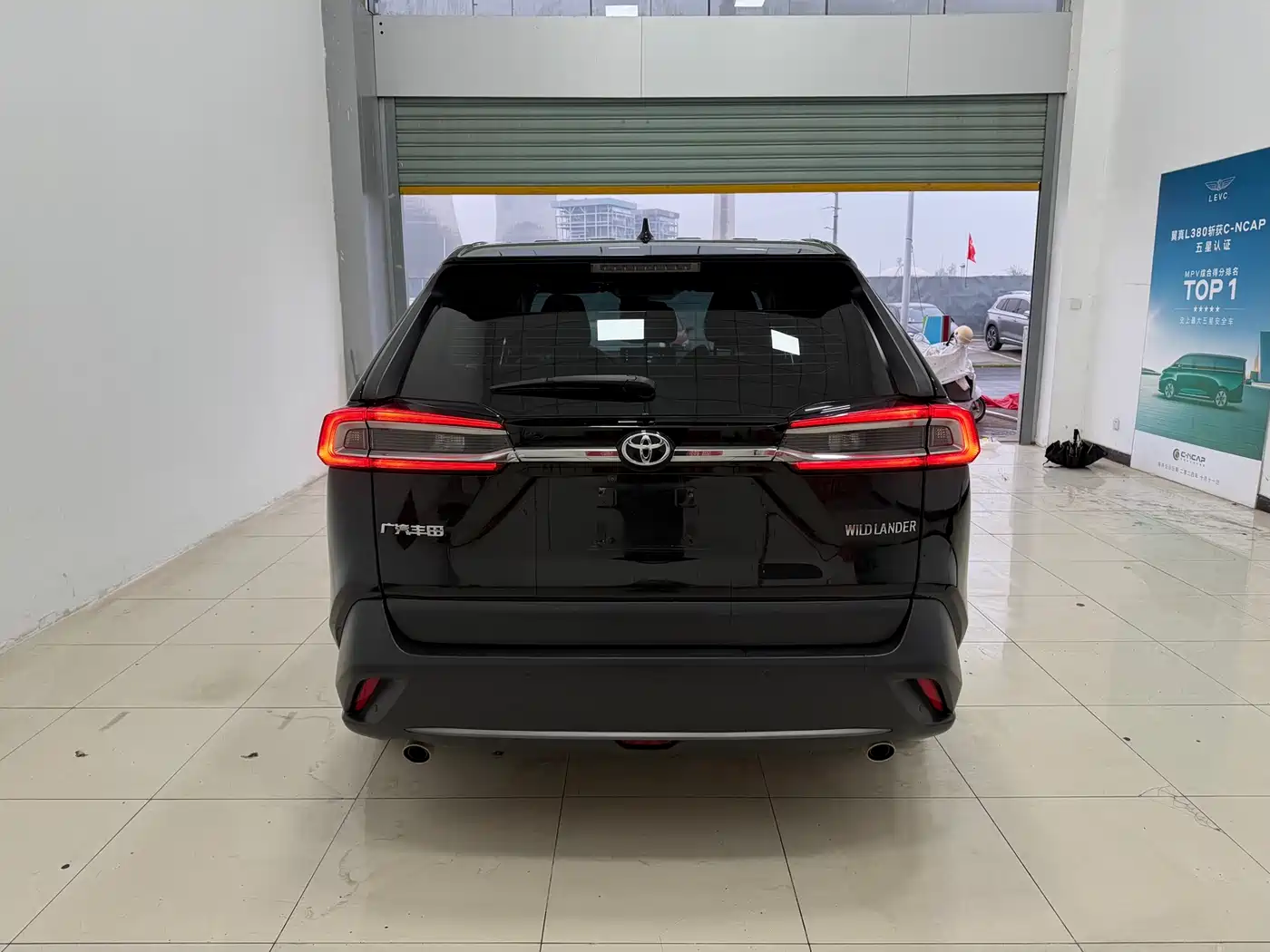 Toyota Wildlander 2022 2.0L CVT FWD Leading Edition фото 17