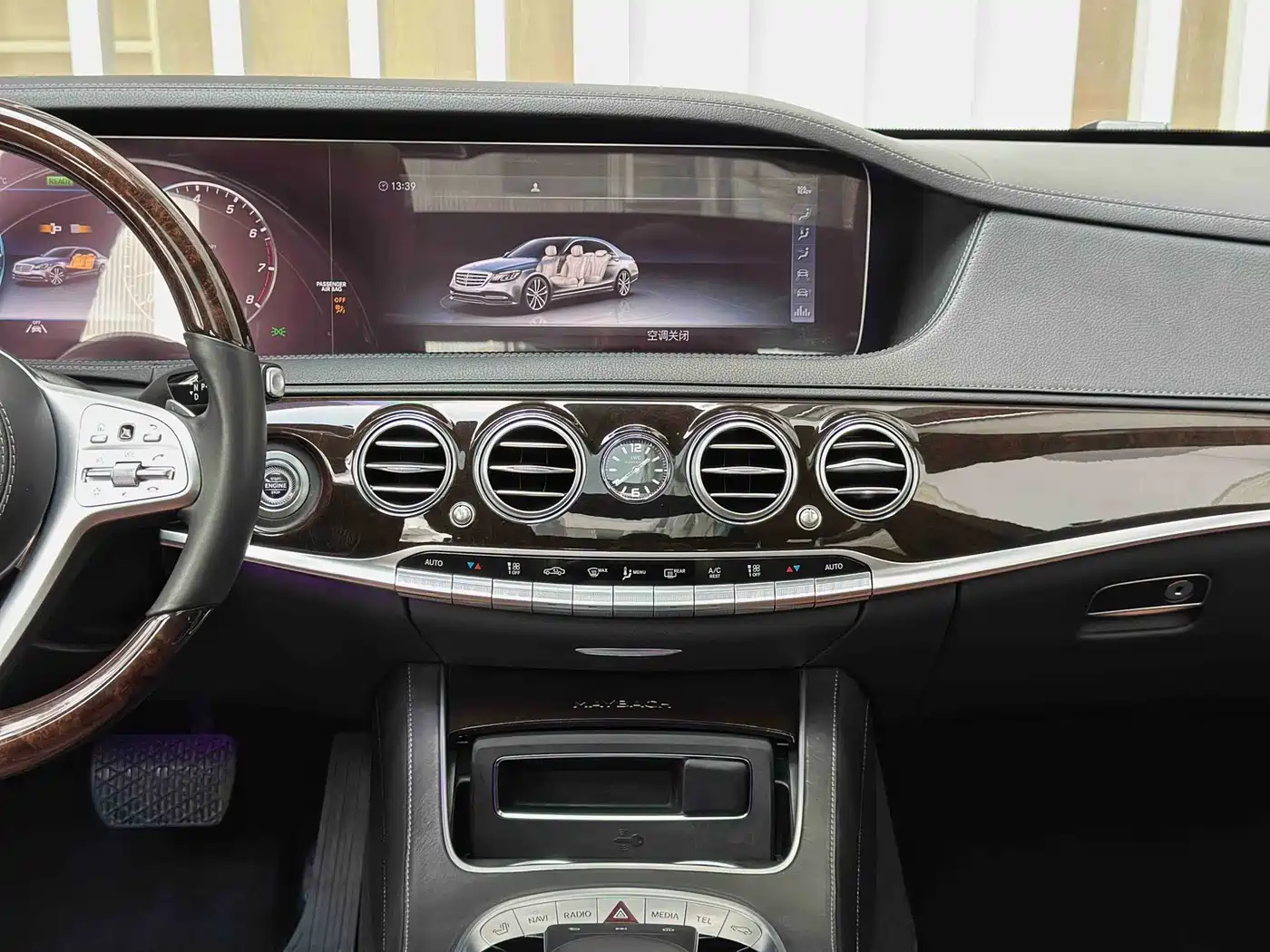 Mercedes-Benz Maybach S-Class 2020 S 450 4MATIC Collector's Edition фото 20