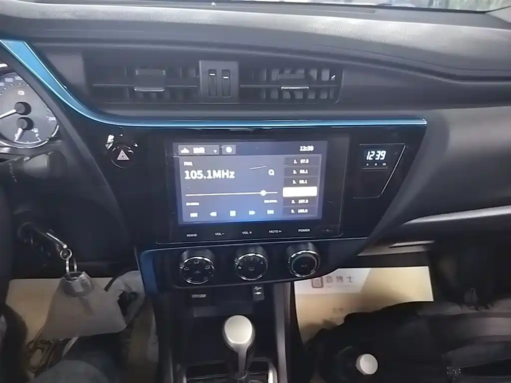 Toyota Levin 2018 185T CVT Premium Edition China V фото 9