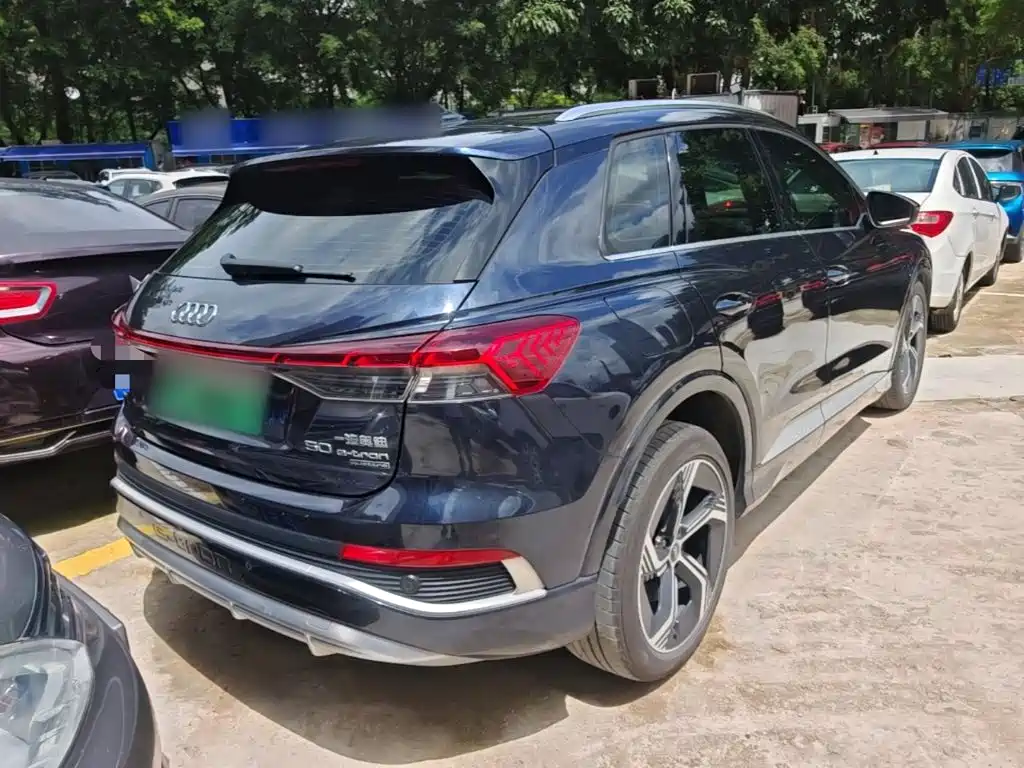 Audi Q4 e-tron 2023 2023 50 e-tron quattro Creation Edition