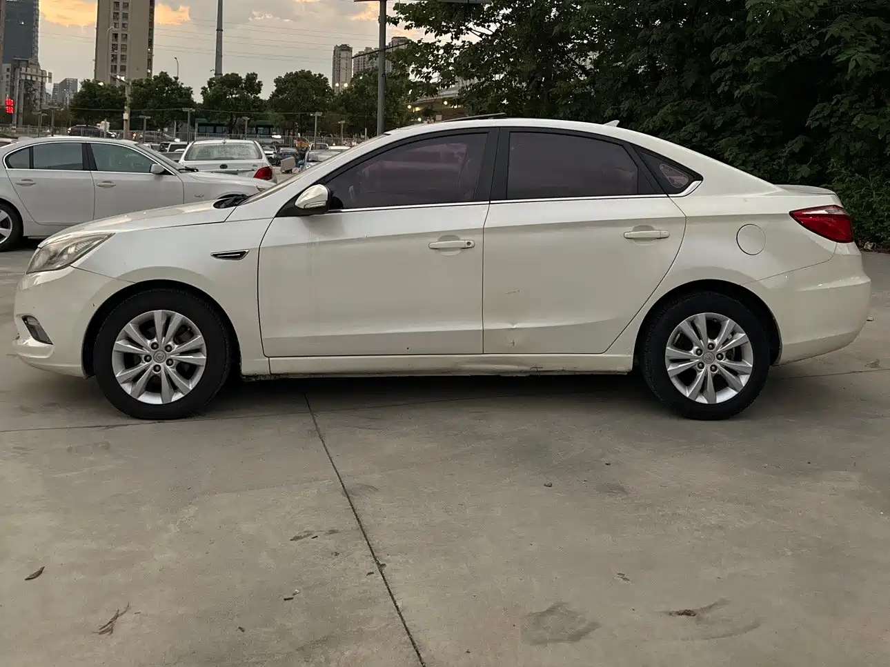 Changan Eado 2014 2014 1.6L Manual Luxury