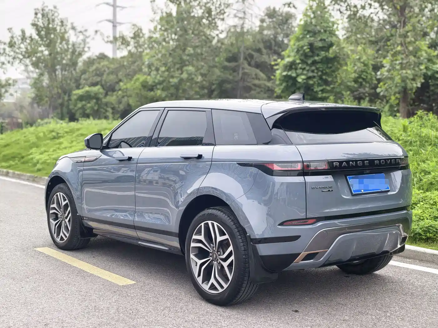 Land Rover Range Rover Evoque 2020 249PS R-DYNAMIC S Sport Edition фото 12
