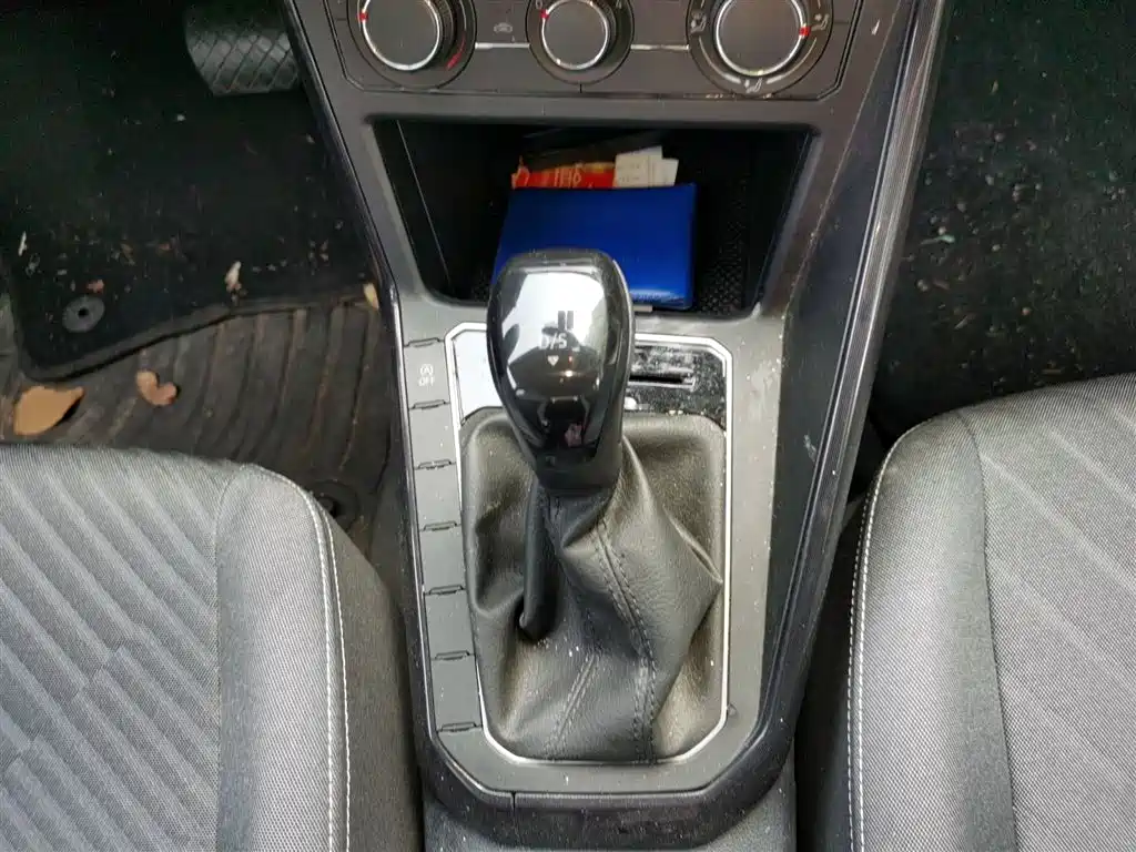 Volkswagen Lavida 2023 Xinrui 1.5L Auto Xinyi Edition фото 7