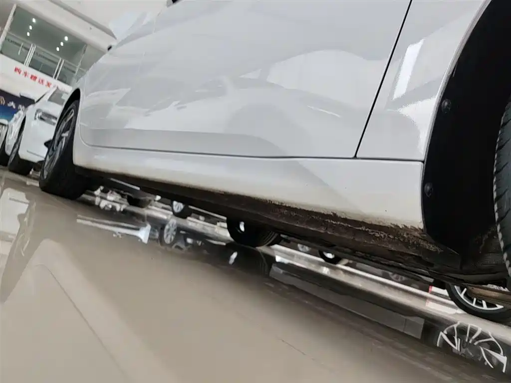 Hyundai Elantra 2023 1.5L CVT GLX Elite Edition фото 21
