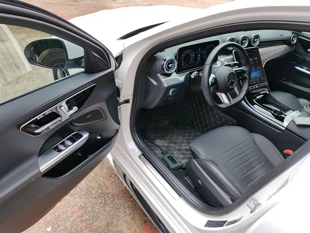 Mercedes-Benz C-Class 2022 Facelift C 200 L Sport фото 16