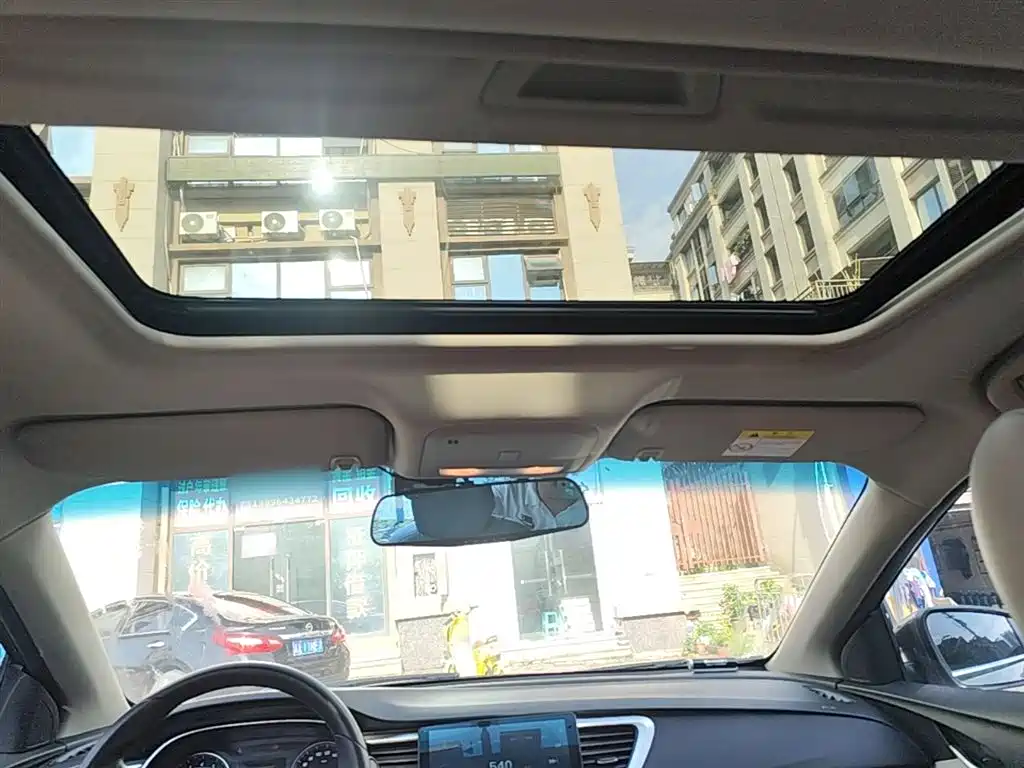 Buick Excelle 2017 15N Automatic Elite фото 18