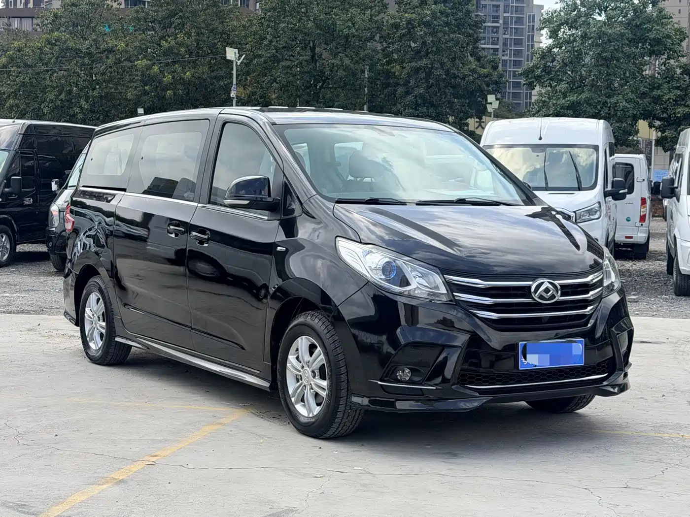 SAIC Maxus Maxus G10 2021 2.0T Automatic Smart Edition Gasoline 7-Seater фото 3