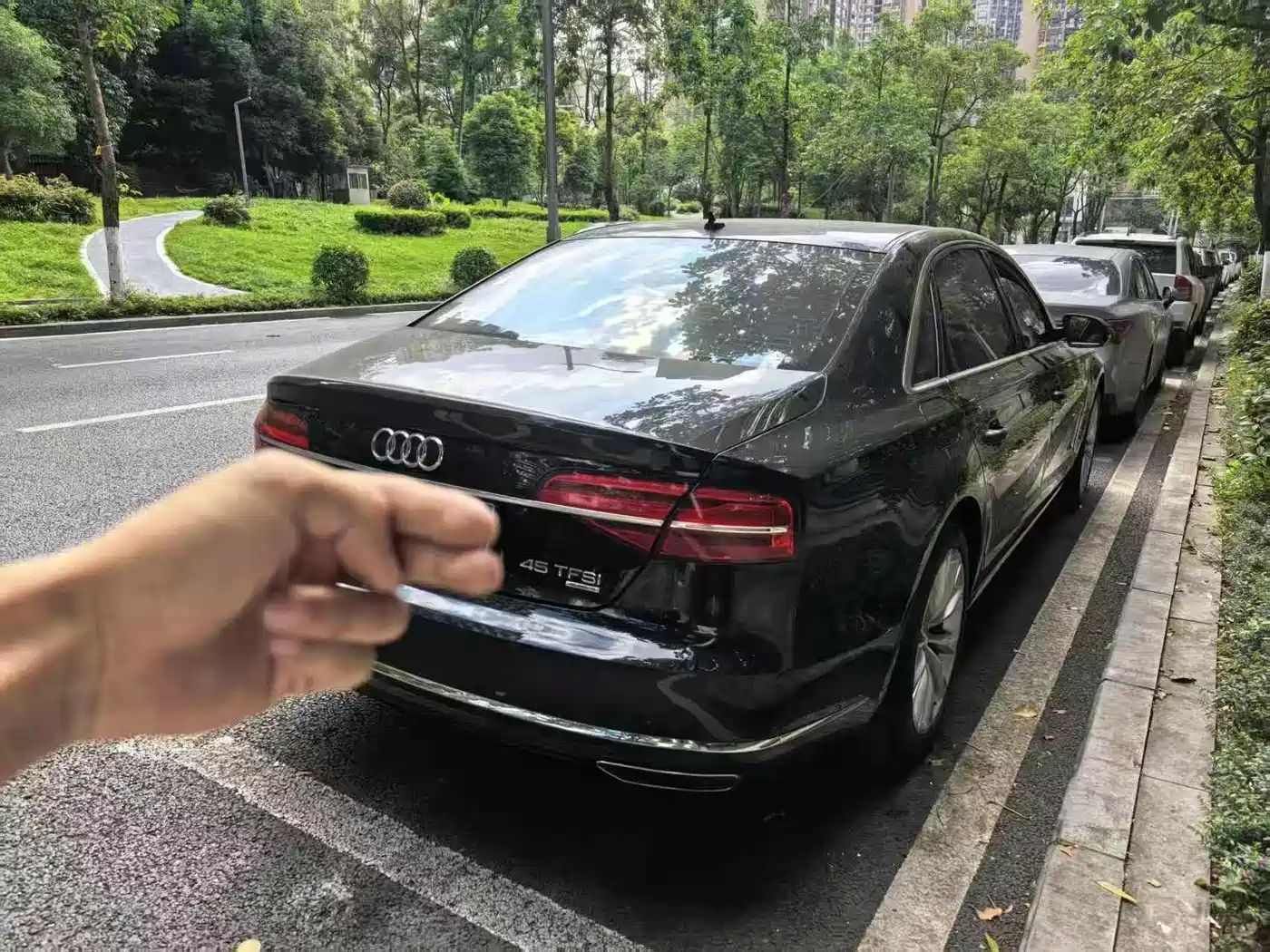 Audi A8 2016 A8L 45 TFSI quattro Luxury фото 3