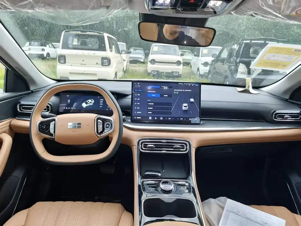 Geely Galaxy Galaxy Stellar 6 2025 Base Version фото 10