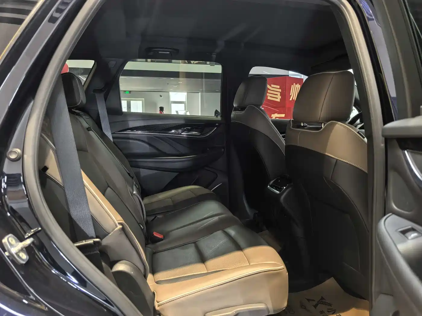 Buick Enclave 2022 652T 4WD Exclusive Flagship 7-Seater фото 10