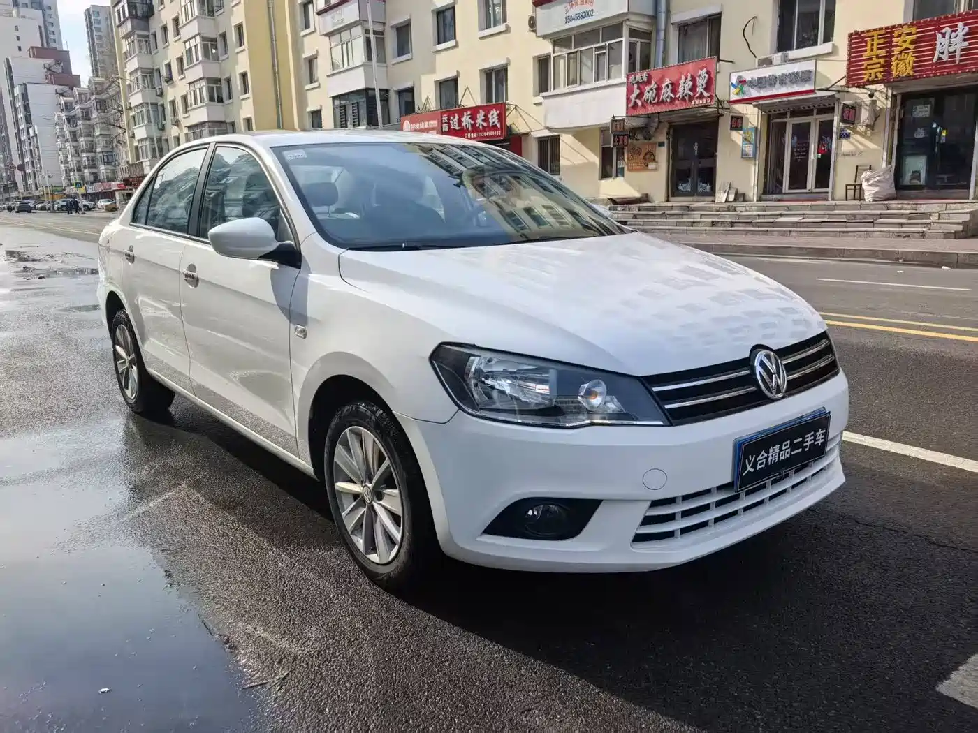 Volkswagen Jetta 2015 1.6L Manual Comfort фото 3