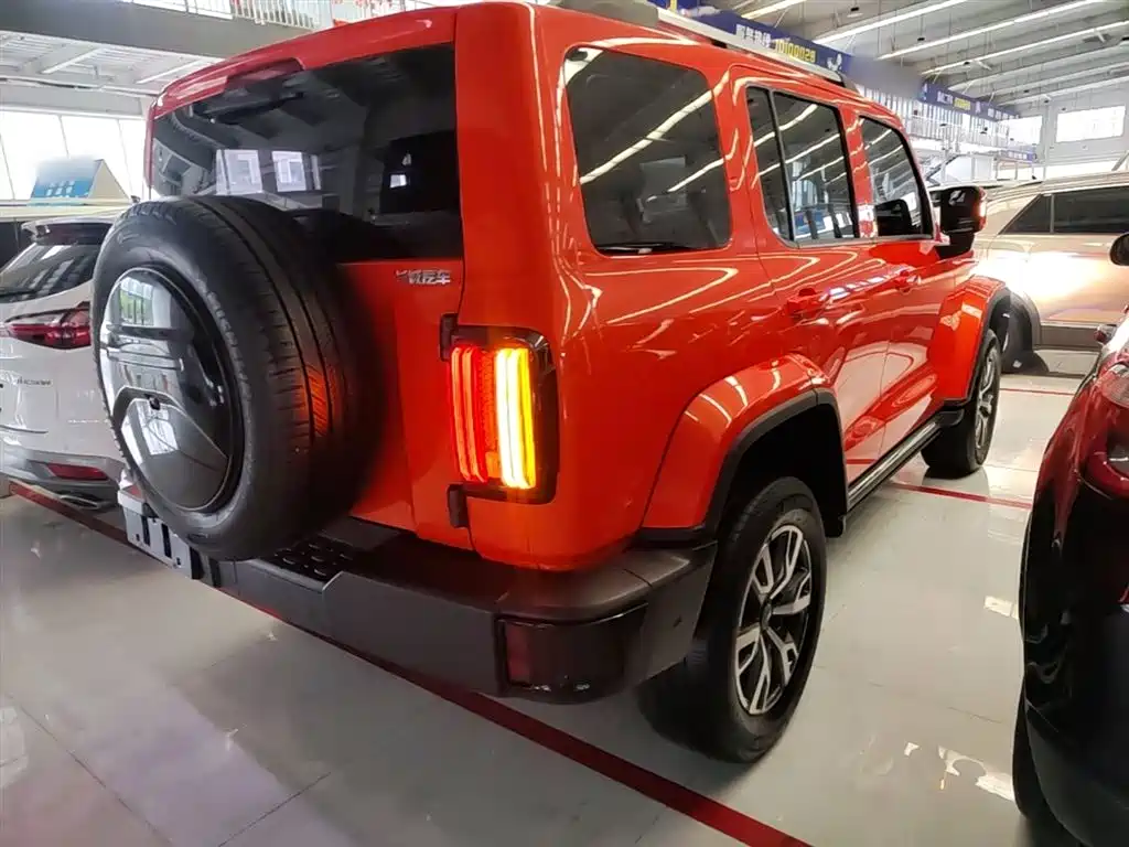 Tank 300 2024 2.0T Explorer фото 7