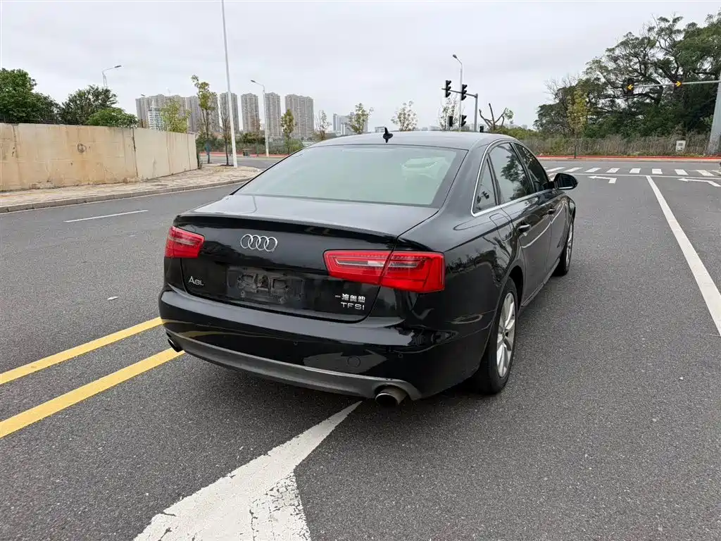 Audi A6L 2012 TFSI Standard фото 7