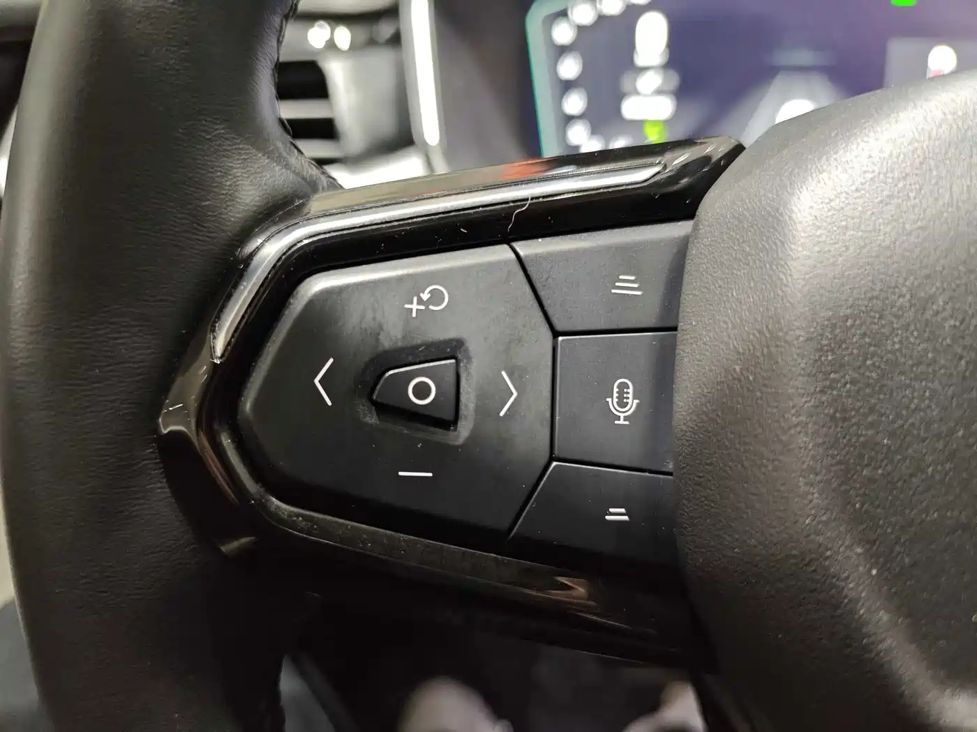 Lynk & Co 06 EM-P 2022 2022 PHEV 84KM Range Pro