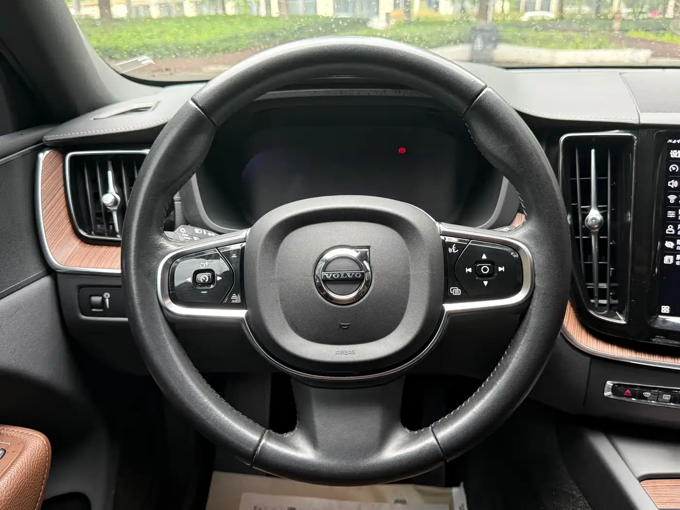 Volvo XC60 2022 B5 AWD Inscription фото 6