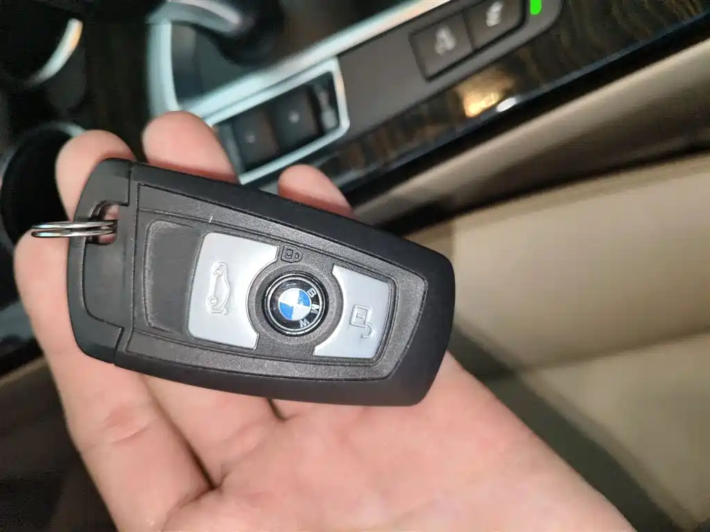 BMW X3 (Import) 2013 Facelift xDrive20i Luxury фото 11