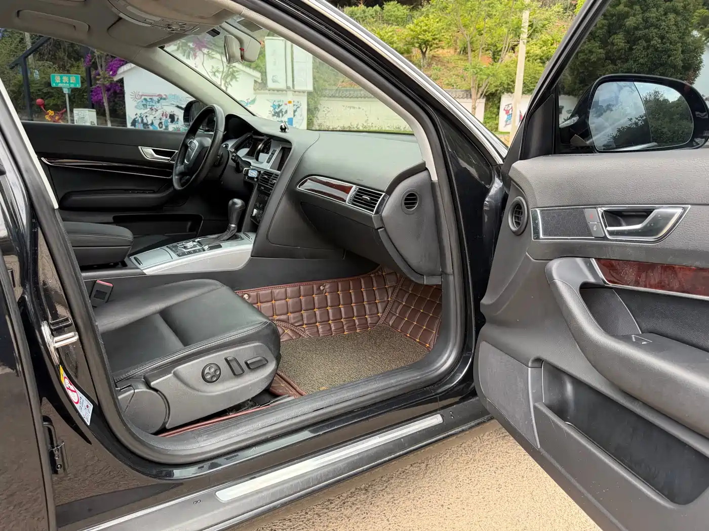 Audi A6L 2011 Model 2.0 TFSI Auto Standard фото 16