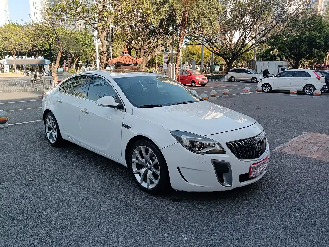 Buick Regal 2014 GS 2.0T Passion Sport Edition фото 3
