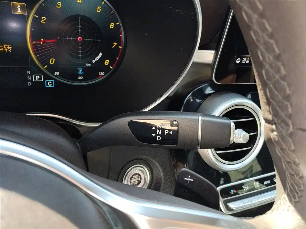 MERCEDES-BENZ GLC