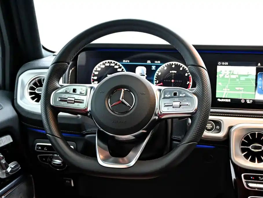 Mercedes-Benz G-Class 2023 G 500 фото 19